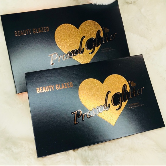 LAST ONE💕 New Beautiful glitter eyeshadow palette - Picture 8 of 8